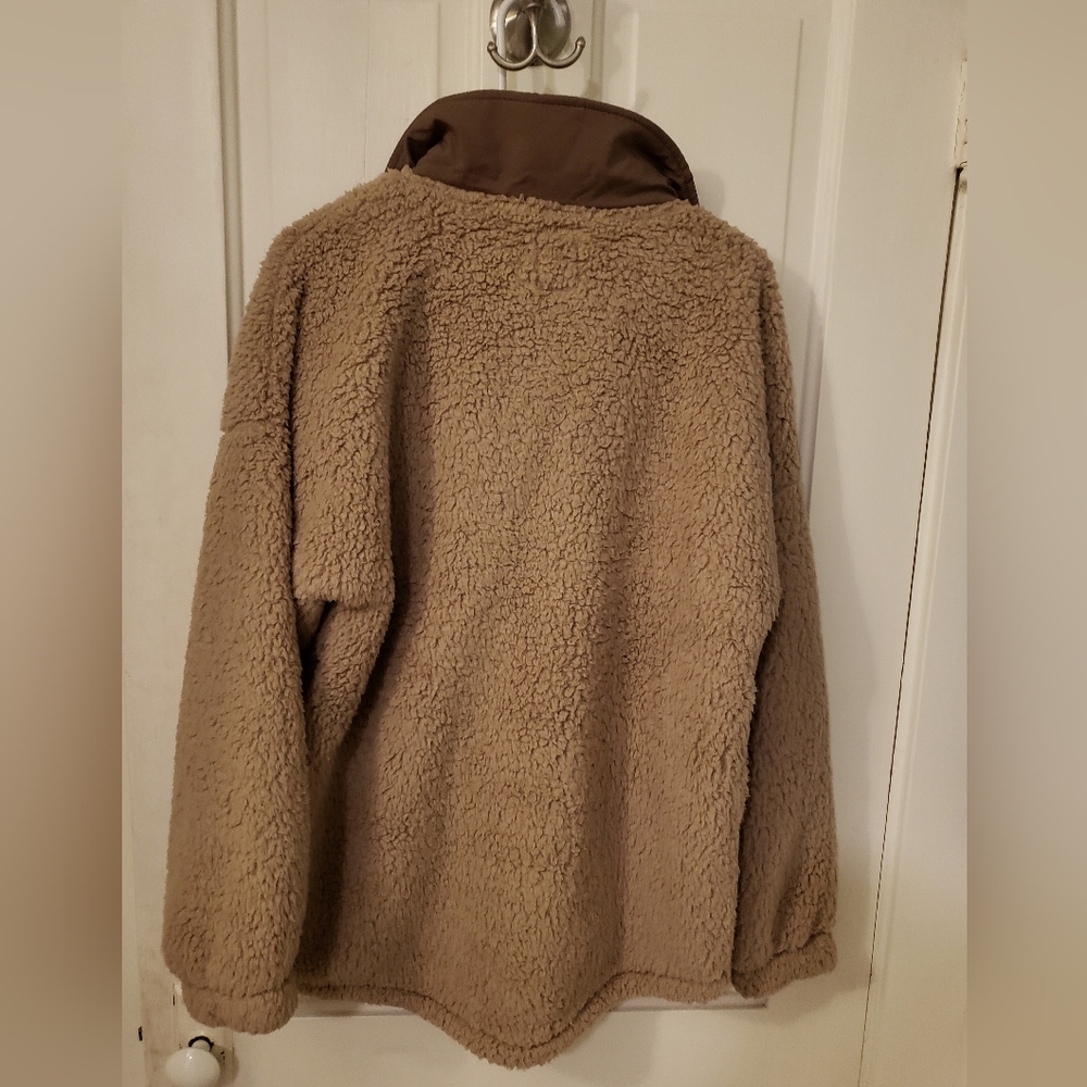 SO Sherpa Teddy Bear Fleece - Picture 5 of 10